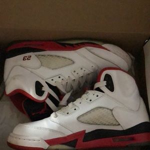 Jordan 5 retro fire red